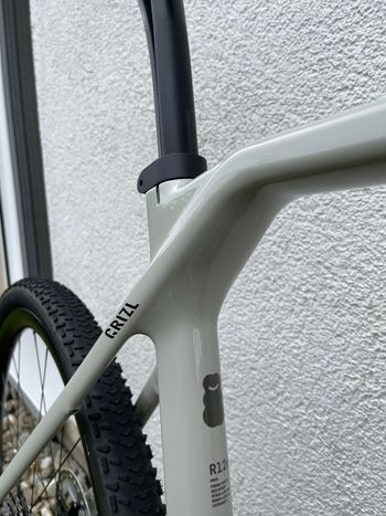 Used Canyon Grizl CF 8 Di2 2026 2026 Road & Gravel, Light Gray — image 21 of 22