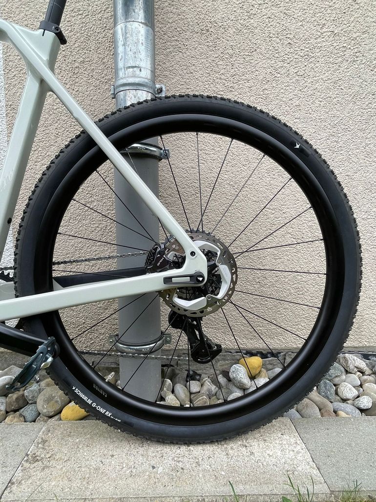 Used Canyon Grizl CF 8 Di2 2026 2026 Road & Gravel, Light Gray — image 3 of 22