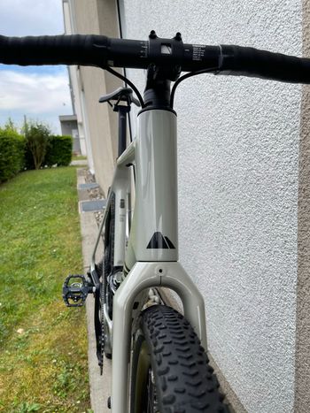 Used Canyon Grizl CF 8 Di2 2026 2026 Road & Gravel, Light Gray — image 13 of 22