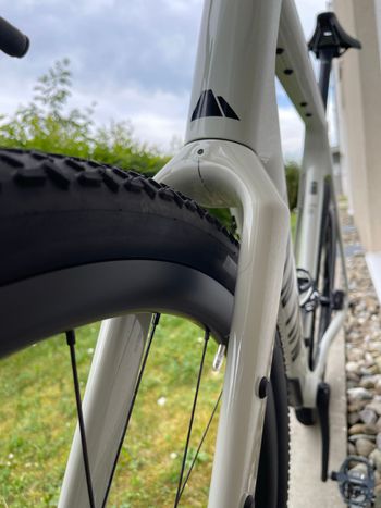 Used Canyon Grizl CF 8 Di2 2026 2026 Road & Gravel, Light Gray — image 17 of 22