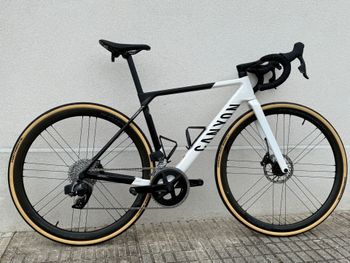 Used Canyon Ultimate CF SL 7 eTap 2023 Frameset 2023 Road & Gravel