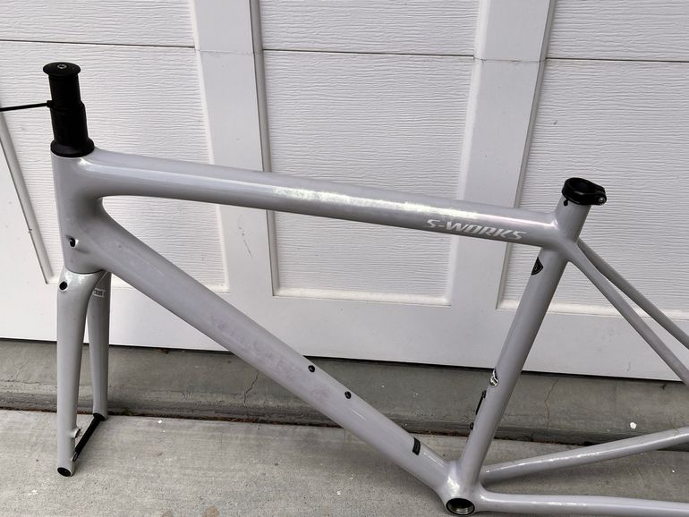 Used Specialized S-Works Aethos Frameset - FACT 12r Carbon 2024 Frameset 2024 Road & Gravel, White — image 2 of 4