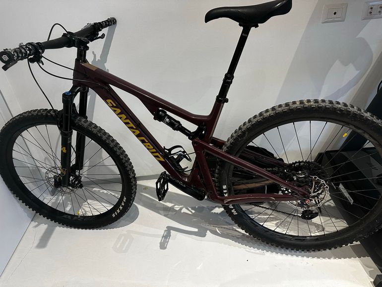 Used Santa Cruz Tallboy R / Carbon C / 29 2020 2020 Mountainbike, Red, 29 — image 1 of 7
