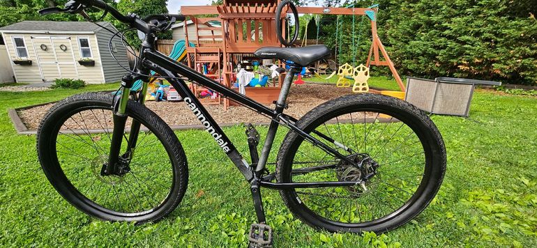 Used Cannondale Trail 7.1 2023 2023 Mountainbike, Black, 29 — image 2 of 4