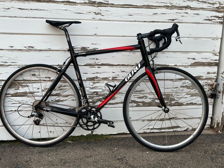Used Guru Evolo 2007 Road & Gravel, Black — image 1 of 11
