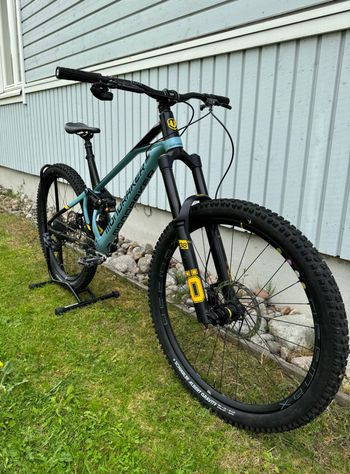 Used Mondraker SUPERFOXY R 2022 2022 Mountainbike, Blue — image 4 of 11