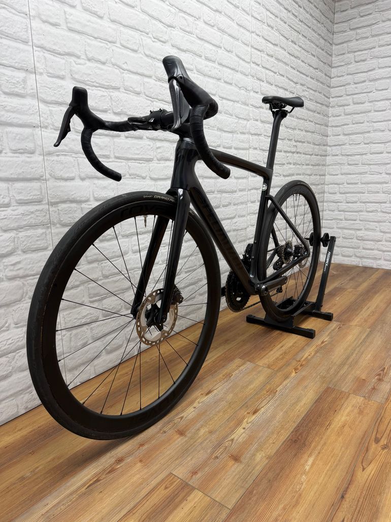 Used Specialized Tarmac SL7 Ultegra Di2 2024 2024 Road & Gravel, Green — image 5 of 6