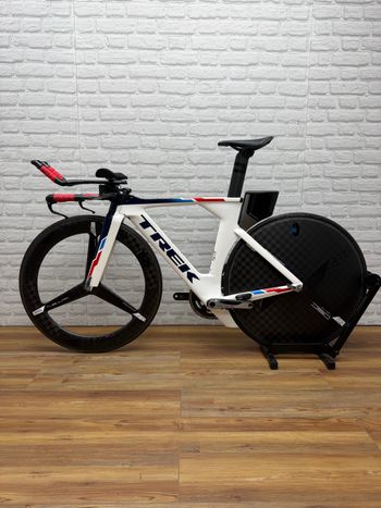 Used Trek Speed Concept 7.5 2016 2016 Road & Gravel, White — image 4 of 6