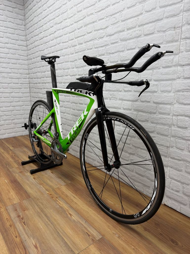 Used Trek Speed Concept 9.5 2011 2011 Road & Gravel, Green — image 2 of 6