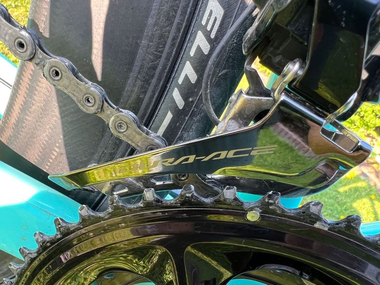 Used Bianchi Specialissima Shimano Dura Ace Di2 2019 Road & Gravel, Verde — image 11 of 15