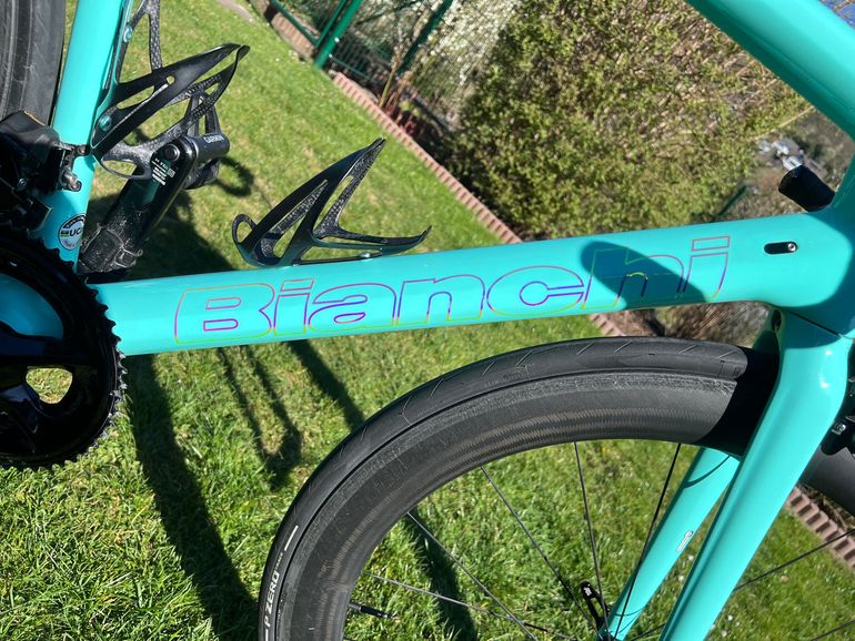 Used Bianchi Specialissima Shimano Dura Ace Di2 2019 Road & Gravel, Verde — image 4 of 15