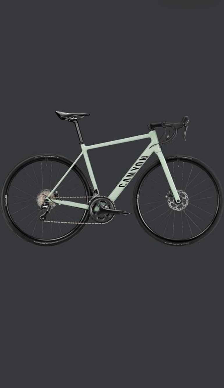 Used Canyon Endurace 6 2024 2024 Road & Gravel, Verde — image 1 of 10
