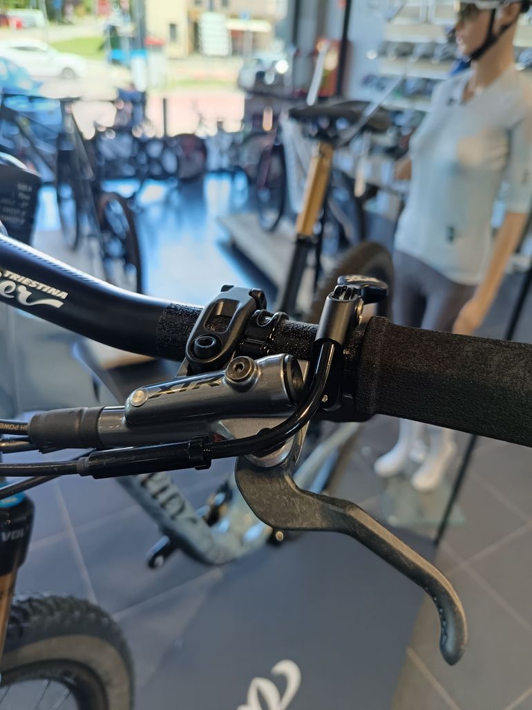 Used Wilier URTA MAX Sram Eagle Transmission XX SL 2025 Mountainbike, Light Gray — image 5 of 5