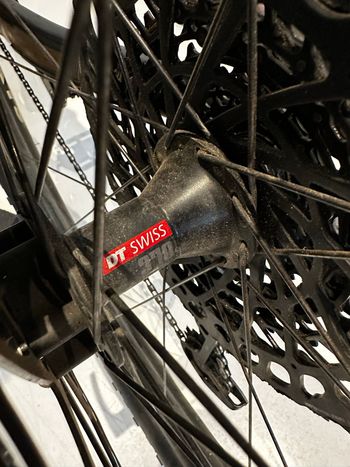 Used Santa Cruz Tallboy R / Carbon C / 29 2020 2020 Mountainbike, Red, 29 — image 4 of 7