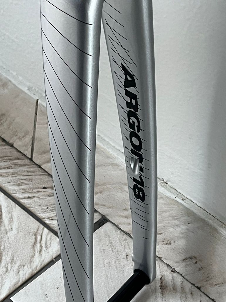 Used Argon 18 Gallium Disc Shimano Ultegra Di2 2020 Frameset 2020 Road & Gravel — image 5 of 19