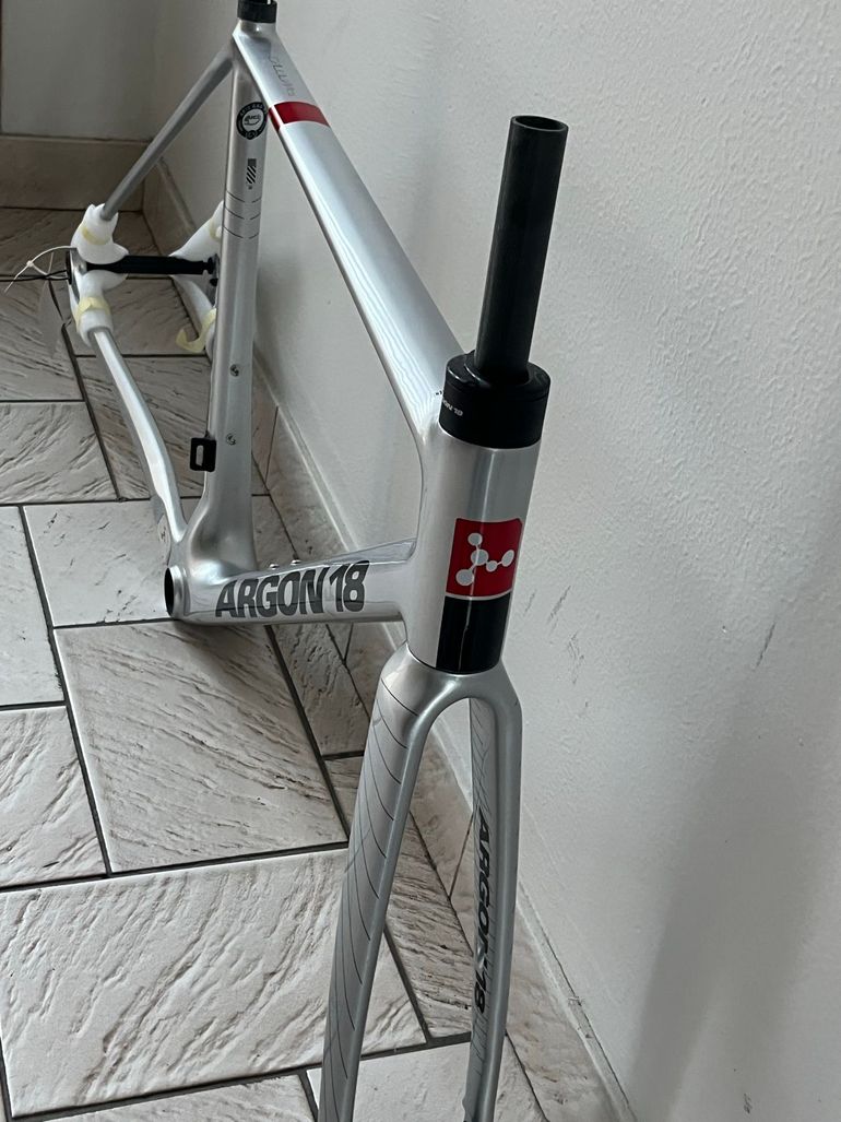 Used Argon 18 Gallium Disc Shimano Ultegra Di2 2020 Frameset 2020 Road & Gravel — image 15 of 19