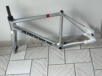 Used Argon 18 Gallium Disc Shimano Ultegra Di2 2020 Frameset 2020 Road & Gravel — image 16 of 19