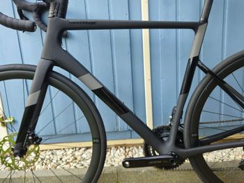 Used Cannondale SuperSix EVO Shimano 105 2023 Road & Gravel, Schwarz — image 3 of 12