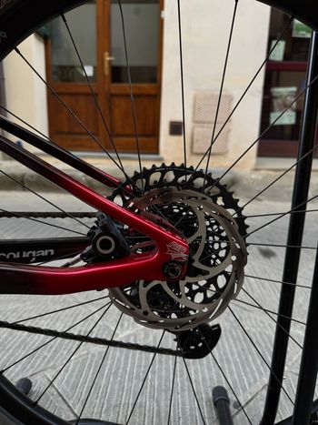 Used Lee Cougan Lee Cougan Custom SRAM GX Eagle 2024 Mountainbike, Red — image 9 of 11