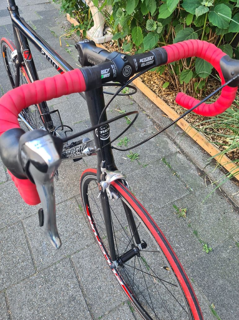 Used Trek Trek Custom Shimano Ultegra 2005 Road & Gravel, Nero — image 2 of 10