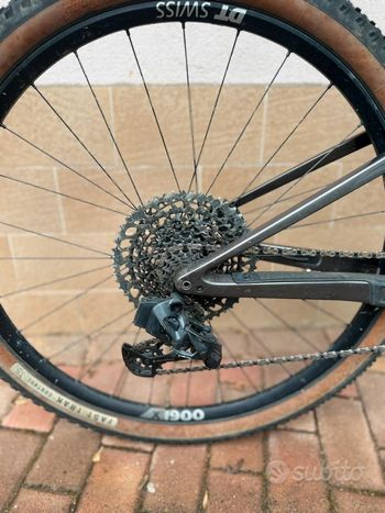 Used Orbea OIZ M11-AXS 2022 2022 Mountainbike, Light Gray, 29 — image 2 of 10