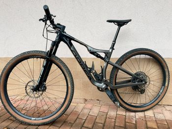Used Orbea OIZ M11-AXS 2022 2022 Mountainbike, Light Gray, 29 — image 5 of 10