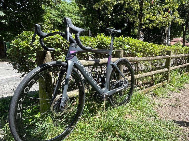 Used Bianchi Oltre RC SRAM RED ETAP AXS 2024 2024 Road & Gravel, Light Gray — image 3 of 10