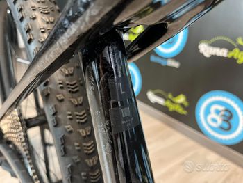 Used Trek Supercaliber SLR 9.8 XT Di2 Gen 2 2026 2026 Mountainbike, Negro — image 8 of 20