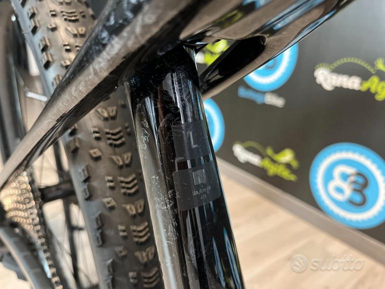 Used Trek Supercaliber SLR 9.8 XT Di2 Gen 2 2026 2026 Mountainbike, Negro — image 8 of 20