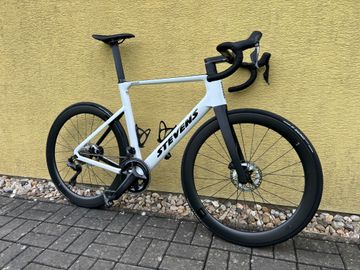 Käytetty Stevens Arcalis 2025 Road & Gravel