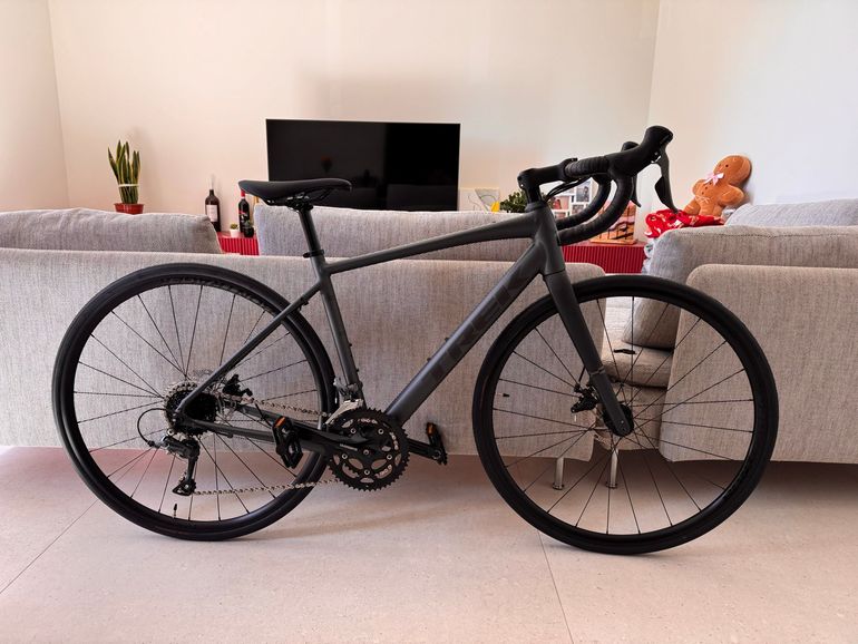 Used Trek Domane AL 2 Gen 4 2026 2026 Road & Gravel — image 1 of 3