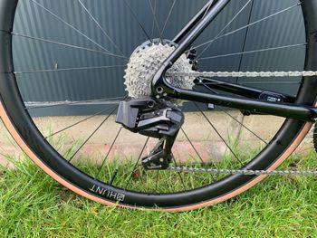 Used Trek Emonda Other 2021 Road & Gravel, Light Gray — image 4 of 7