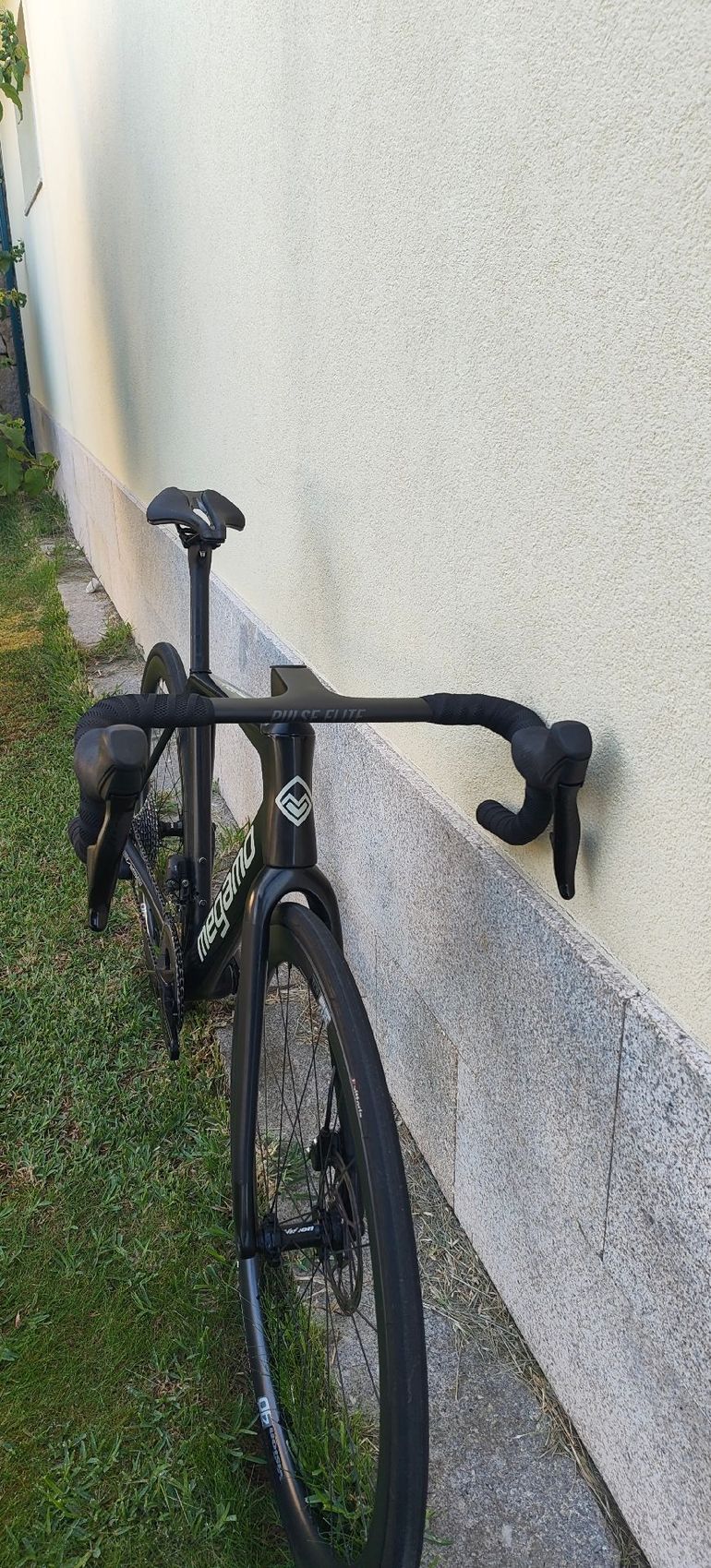 Used Megamo RAISE 01 SH12 2024 2024 Road & Gravel, Black — image 4 of 8