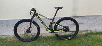 Used Scott Spark 930 2017 2017 Mountainbike, Black, 29 — image 6 of 8
