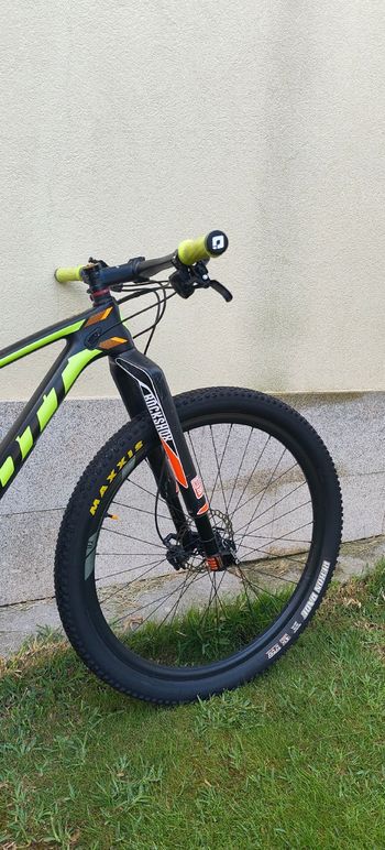 Used Scott Spark 930 2017 2017 Mountainbike, Black, 29 — image 3 of 8