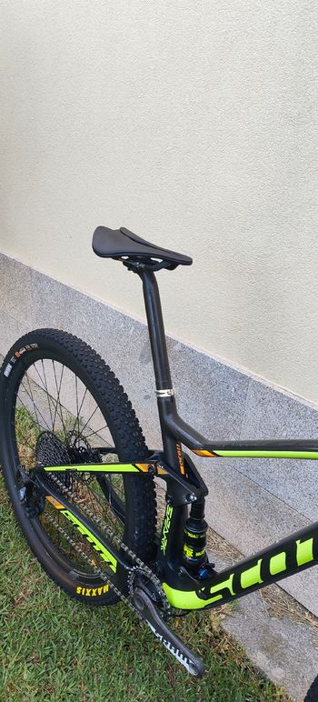 Used Scott Spark 930 2017 2017 Mountainbike, Black, 29 — image 4 of 8