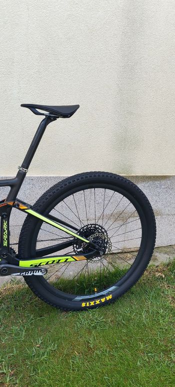 Used Scott Spark 930 2017 2017 Mountainbike, Black, 29 — image 7 of 8