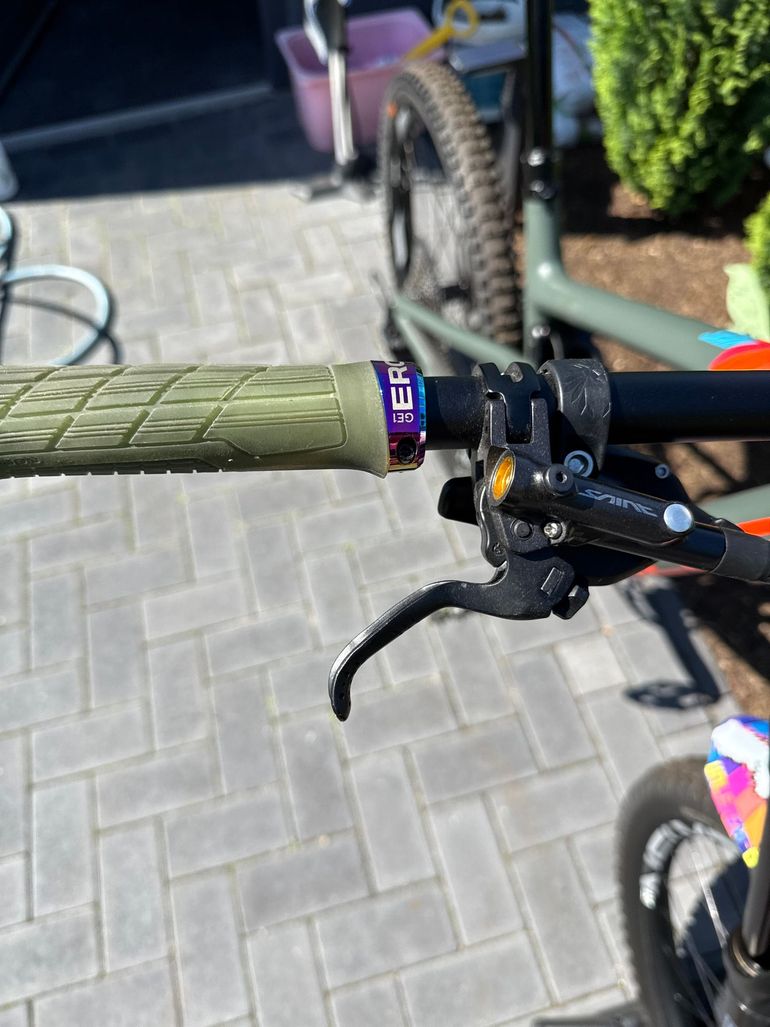 Used Focus SAM 8.8 2021 2021 Mountainbike, Verde — image 3 of 4