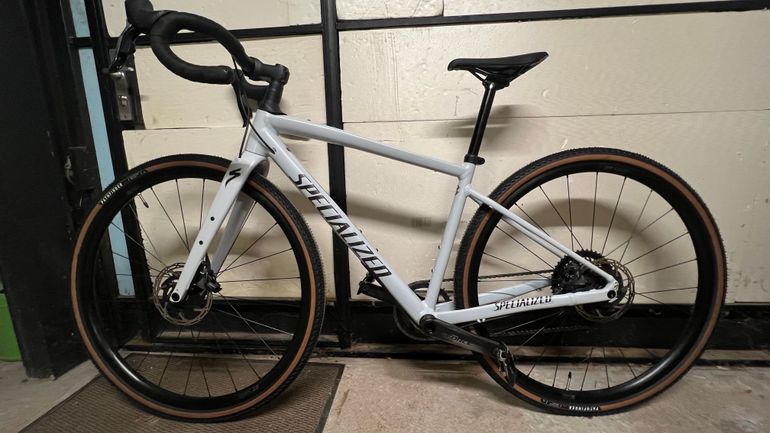 Used Specialized Diverge SRAM Force 2021 Road & Gravel — image 2 of 5