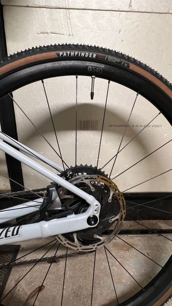 Used Specialized Diverge SRAM Force 2021 Road & Gravel — image 4 of 5