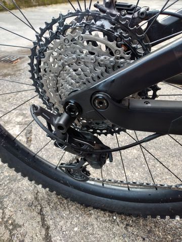 Used Canyon Neuron CF 9 2023 2023 Mountainbike, Light Gray, 27.5, 29 — image 8 of 18