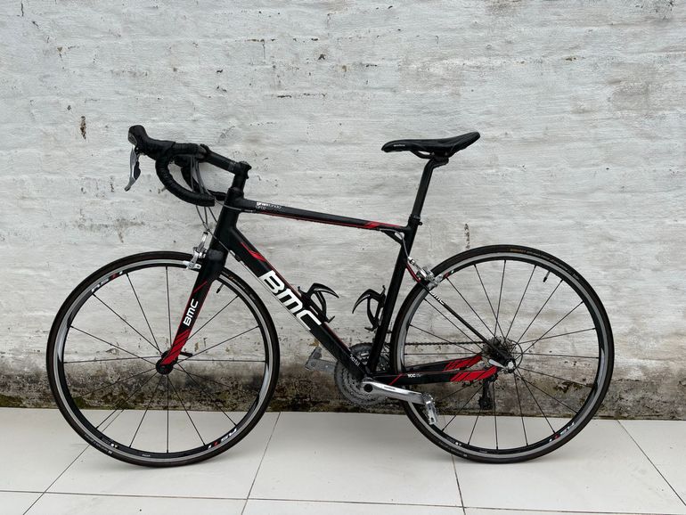 Used BMC Granfondo GF02 Shimano 105 2014 Road & Gravel, Black — image 4 of 6