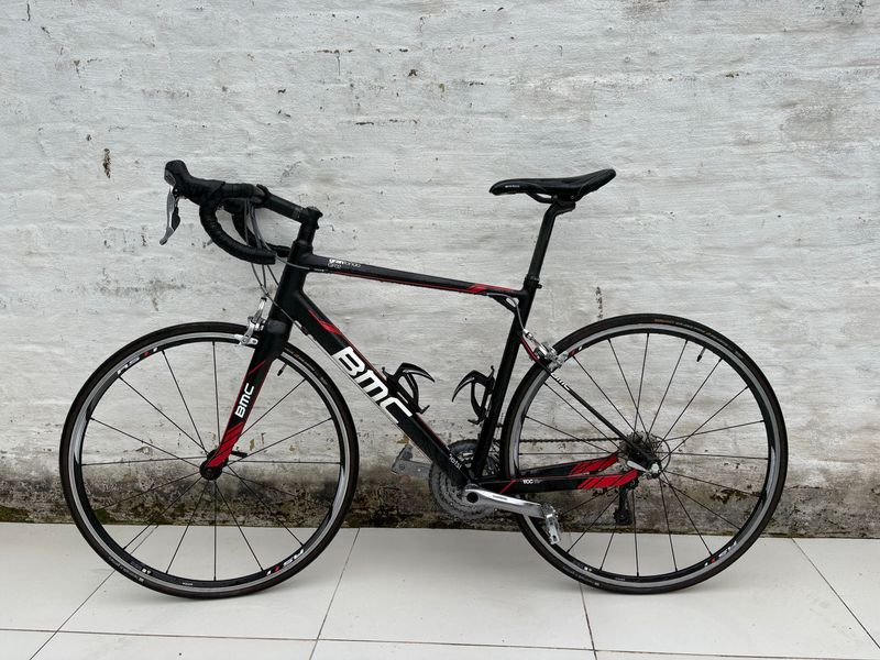 Used BMC Granfondo GF02 Shimano 105 2014 Road & Gravel, Black — image 4 of 6