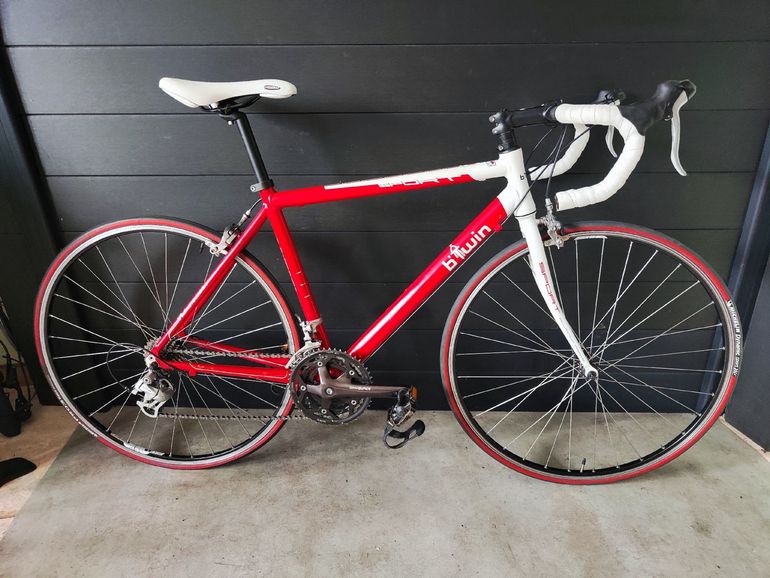 Used B’TWIN B’TWIN Custom Other Shimano 2010 Road & Gravel, Red — image 9 of 9