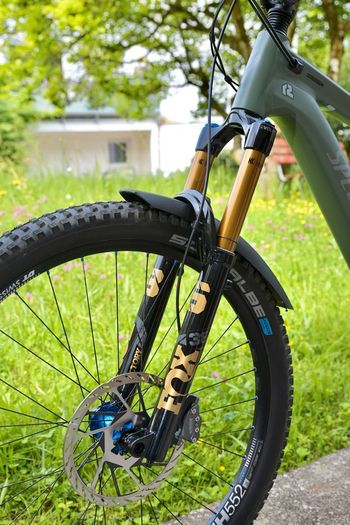Used Specialized Specialized Turbo Levo Alloy Comp Custom S6 MY2025 2025 Mountainbike, Green — image 4 of 15