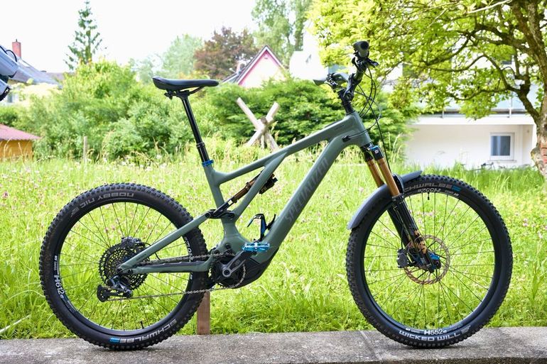 Used Specialized Specialized Turbo Levo Alloy Comp Custom S6 MY2025 2025 Mountainbike, Green — image 2 of 15