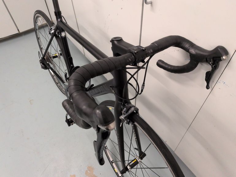 Used Canyon Ultimate AL SLX 9.0 2015 2015 Road & Gravel, Schwarz — image 4 of 6