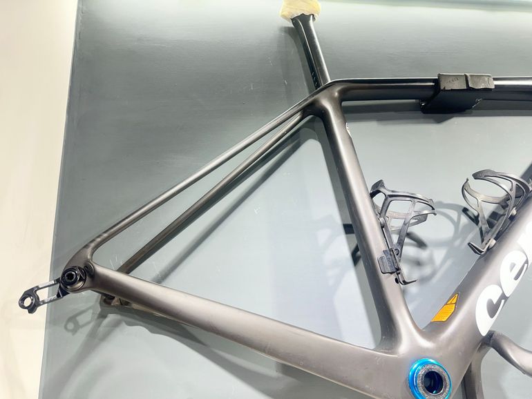 Used Cervélo R5 Frameset 2024 Frameset 2024 Road & Gravel — image 4 of 10