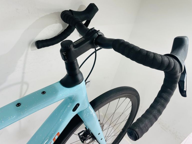 Used Specialized SPECIALIZED Diverge Expert Carbon 56 2023 Road & Gravel, Blue — image 5 of 10