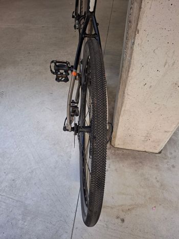 Used TRIBAN RC520 Disc Road Bike - 105 2021 2021 Road & Gravel, Light Gray — image 6 of 8